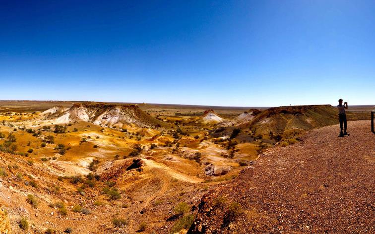 BIG4-Stuart-Range-Outback-Resort-Coober-Pedy-Big-4-Bus-Tour-Coober-Pedy-Kanku-Breakaways